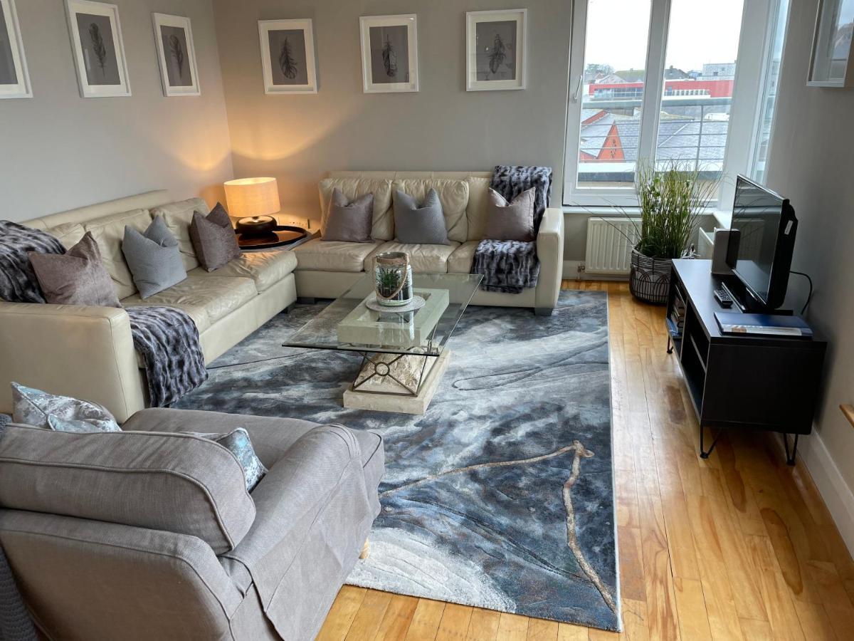 Penthouse Apartment Κίλκενι Εξωτερικό φωτογραφία
