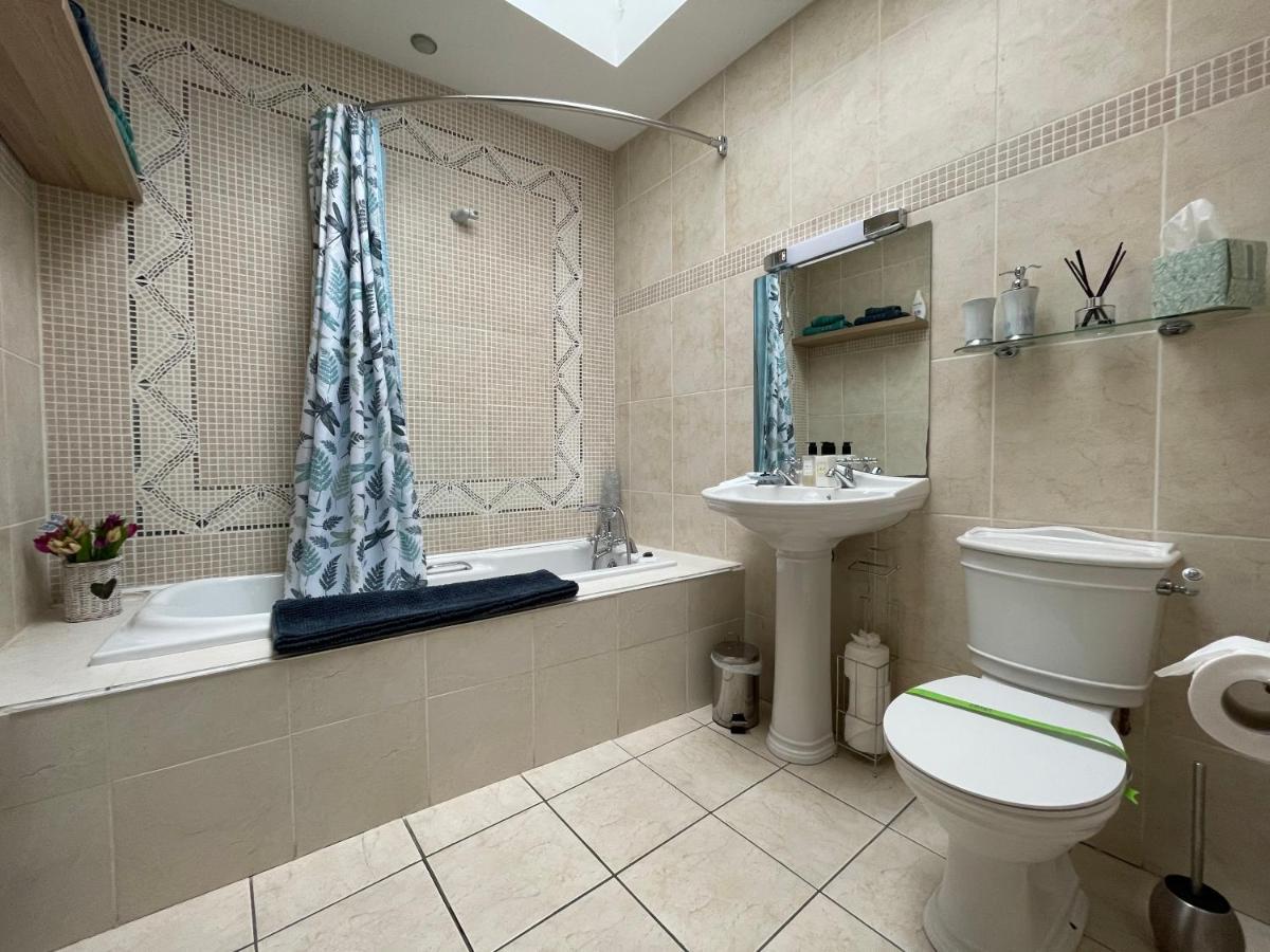 Penthouse Apartment Κίλκενι Εξωτερικό φωτογραφία